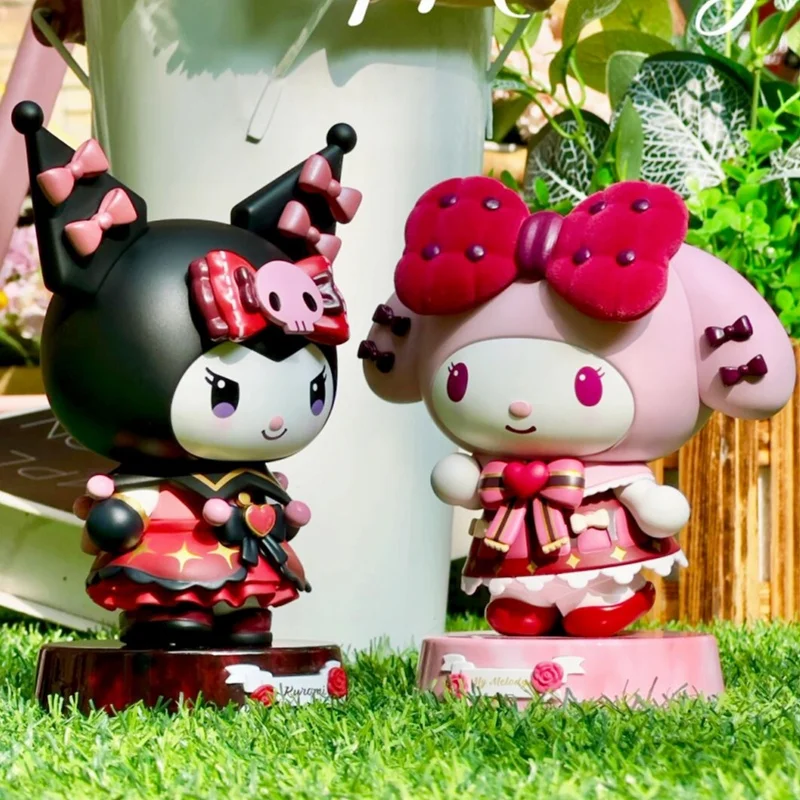 Sanrio Christmas Dancer Series Anime Figures 15cm Kuromi My Melody Dolls For Girl Room Desktop Ornaments Collection Toys