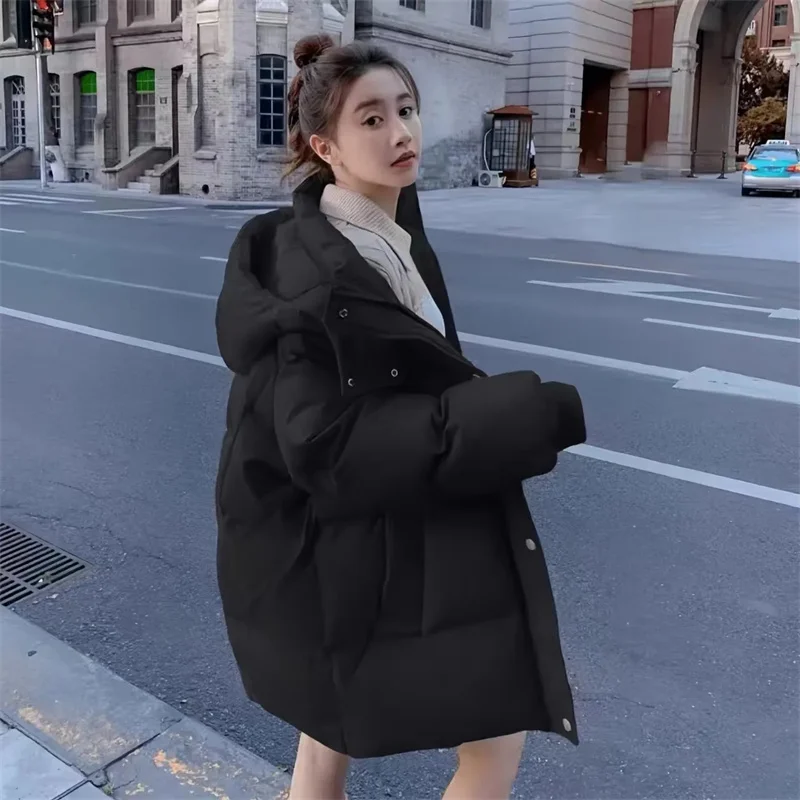 2025 Chaqueta de algodón gruesa versión coreana corta abrigo de algodón de pan abrigo pequeño alto versátil y Popular chaqueta de invierno de moda