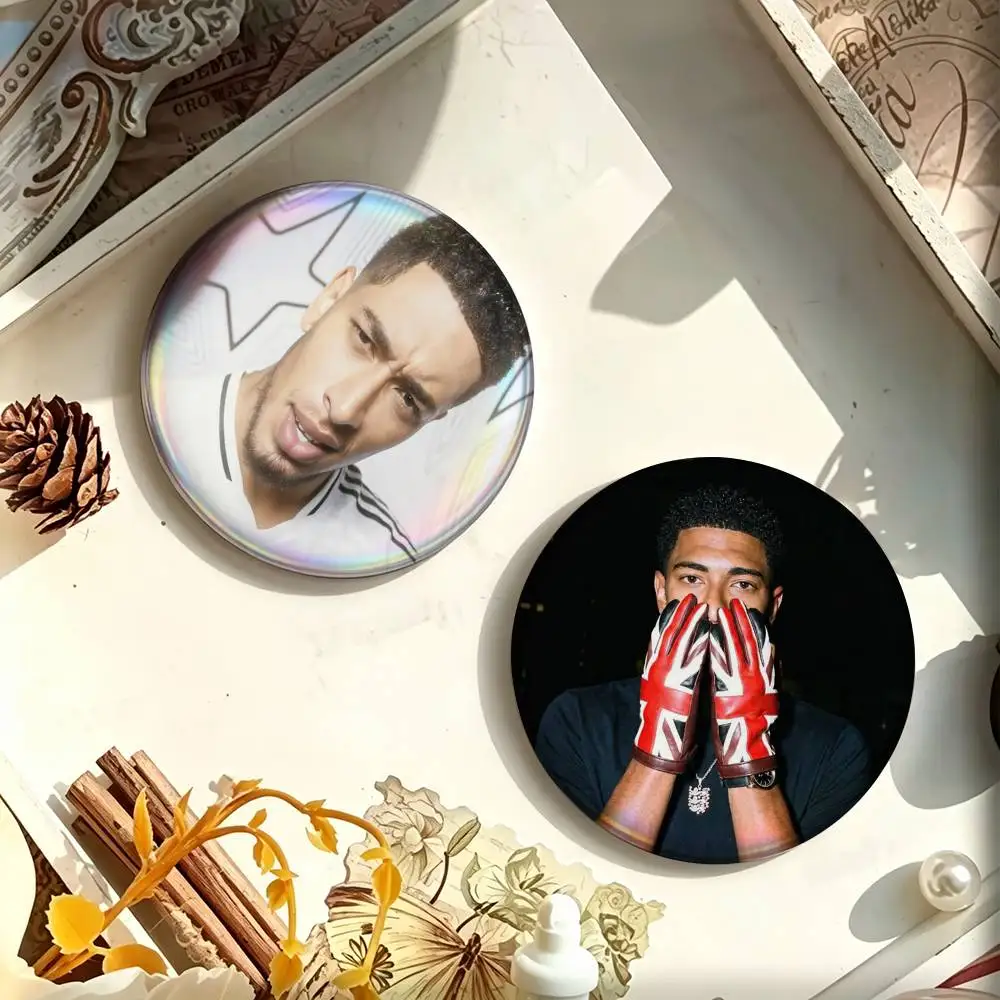 Football J-Jude B-Bellinghams  25mm 32mm 44mm 58mm Anime Badges Brooches DIY Pins Decorations Birthday Gifts