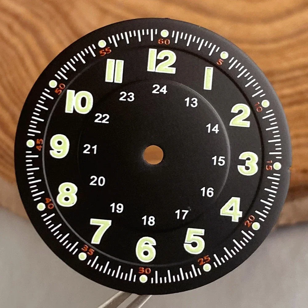 29mm Pilotenuhr-Zifferblatt mit schwarzen Zeigern für NH35 NH36 ETA2824 PT5000 ST2130 Miyota 8215, grün leuchtende Taucheruhr-Teile – Detail 2