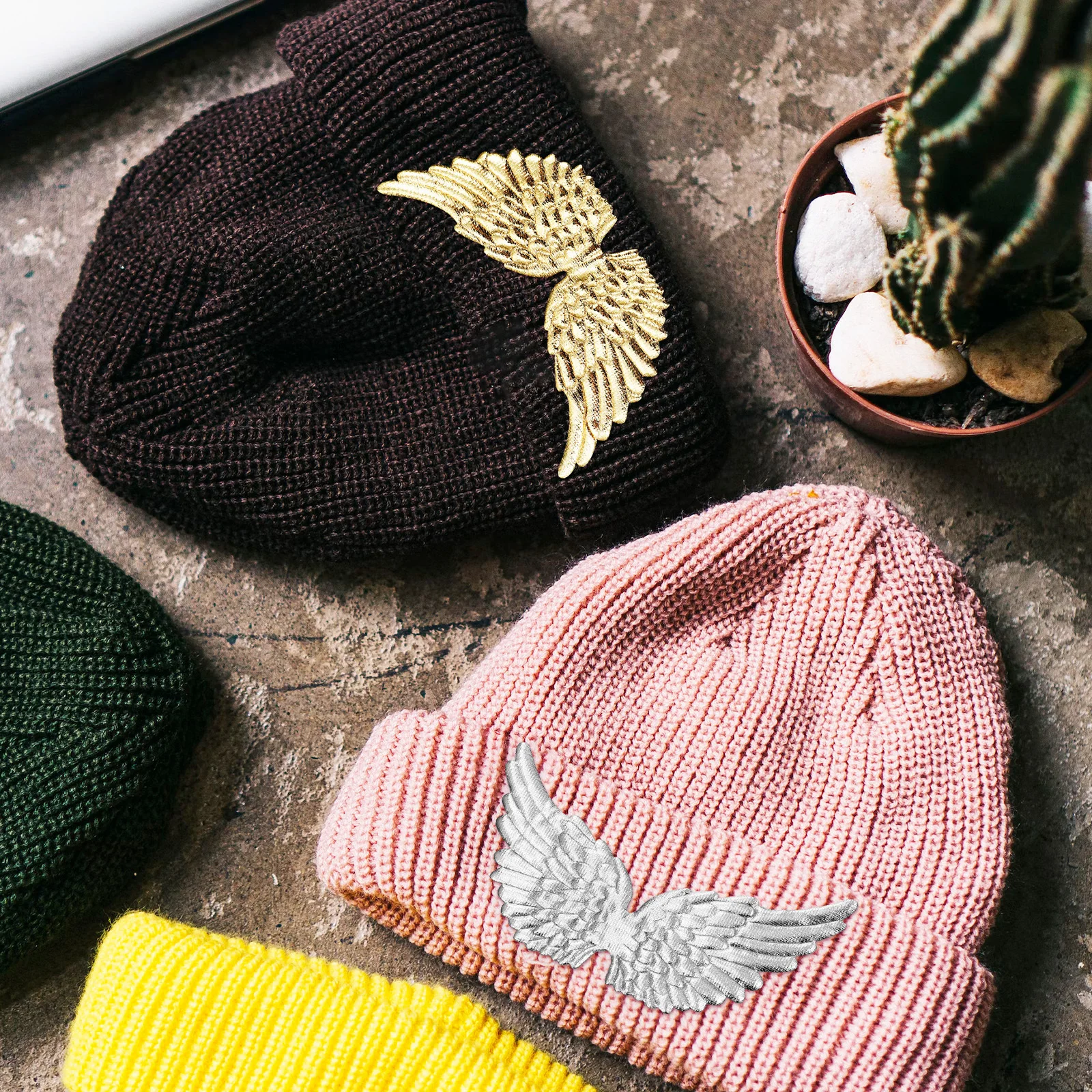 

24Pcs Angel Wing Ornament Premium Cloth Mini Wings DIY Craft Accessories for Bags Clothes Decorations Costume Accessories