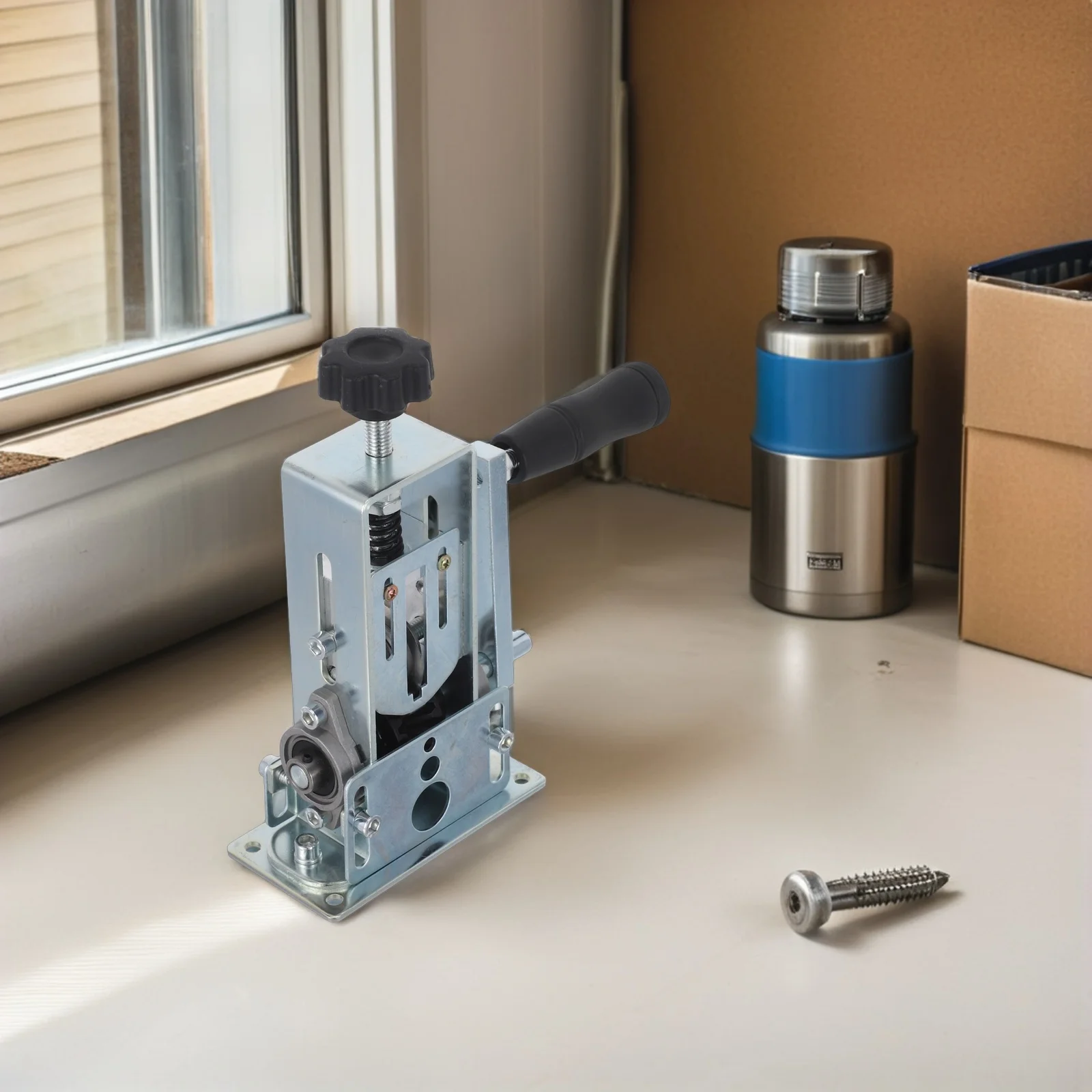 

Portable Electrician Tool 1-21mm Hand Crank Wire Stripper Machine Compact Lightweight Ergonomic Design Compact Wire Stripper