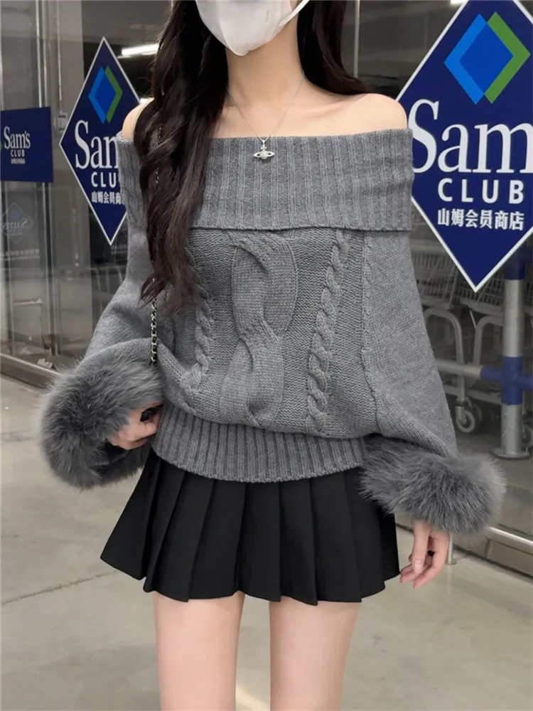 เสื้อสเวตเตอร์ไหมพรมแขนยาวทรงแบทวิง คอเฉียง ไหล่เดียว แต่งขนเฟอร์เทียม สีขาว เทา กากี ทรงหลวม สไตล์ลำลอง