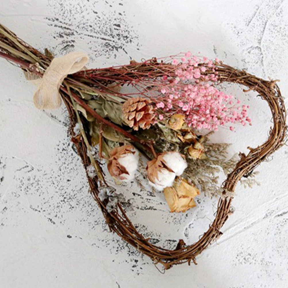 

Heart Shaped Rattan Wreath Garland for Kitchen Cabinet Door Hanging Decoration Floral Ring Hoop Twig Vines Holiday DIY Decor
