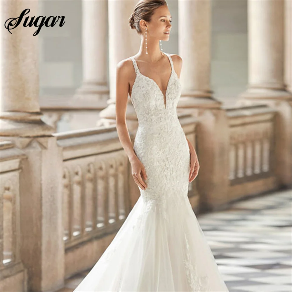 Spaghetti Straps abiti da sposa a sirena 2023 Appliques di pizzo con scollo a v elegante abito da sposa avorio su misura senza maniche Sweep Train