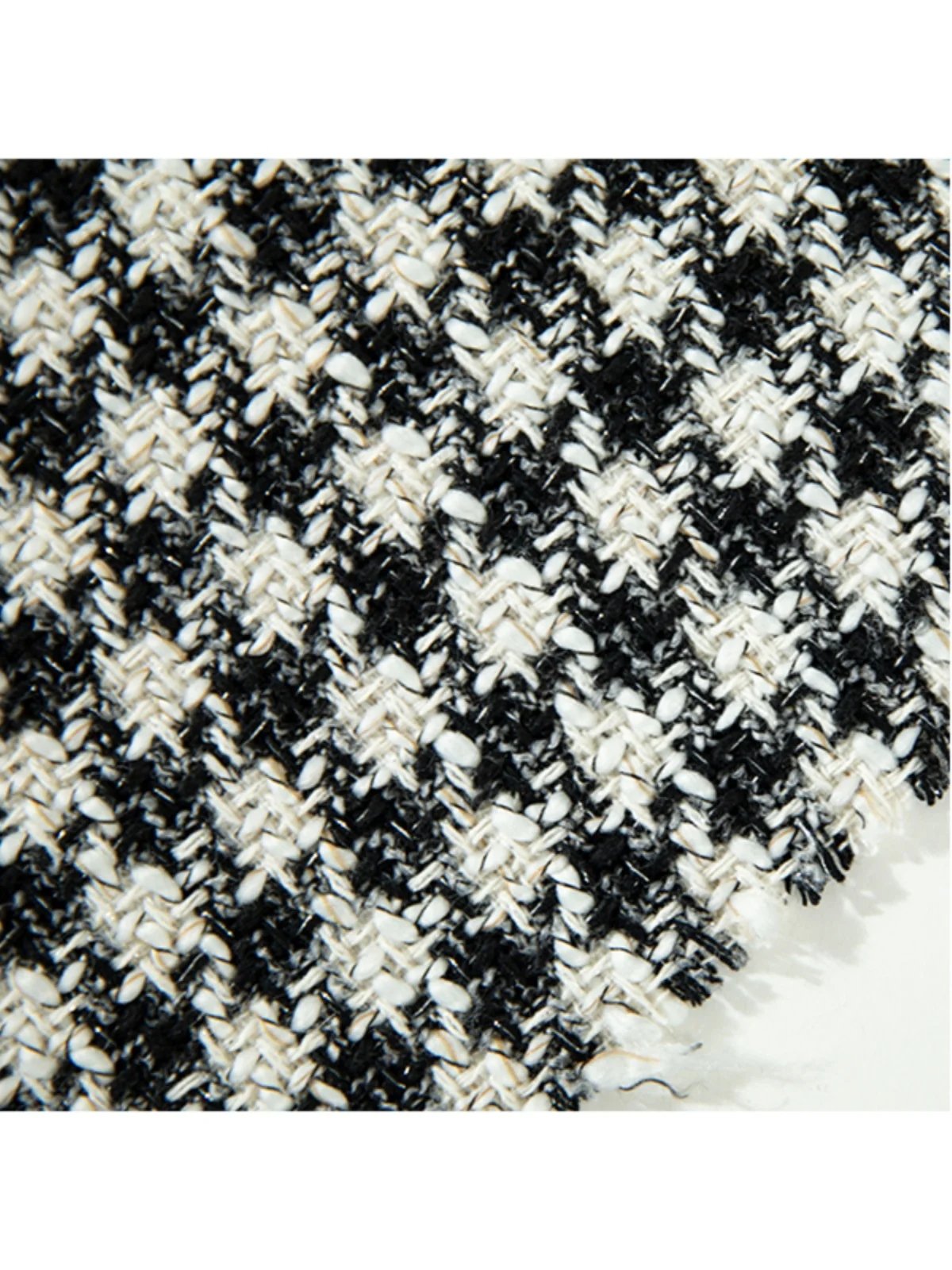 Fashion Tweed Fabric By The Meter for Clothes Coats Bags Sewing White Black Thousand-bird Plaid Pattern Textile Soft Comfortable