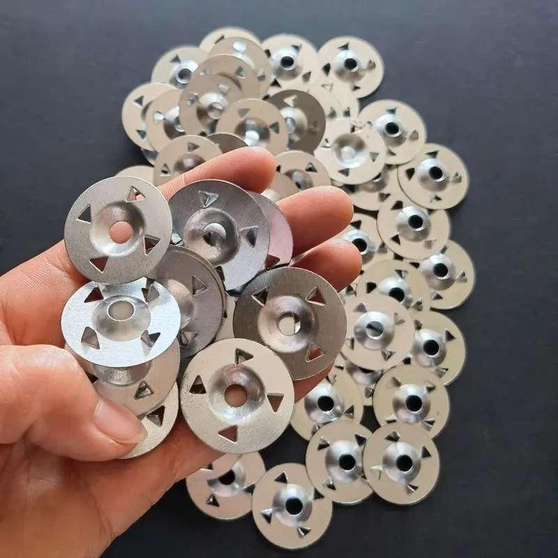 74 pcs 28mm Floor Tile Fixing Washers, Flat Stable Base and Four Claw Anti-Slip Design, ideal for Home Decoration