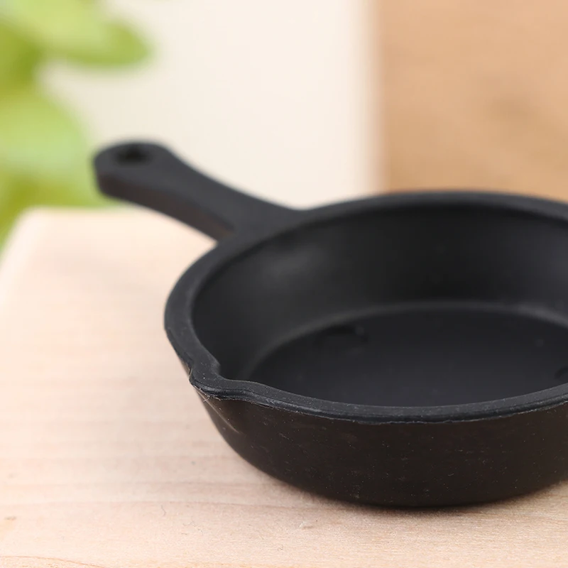 2Pcs/set Dollhouse Miniature Frying Pan Model 1:12 Mini Simulation Kitchen Utensil Pans Doll House Decor Accessories