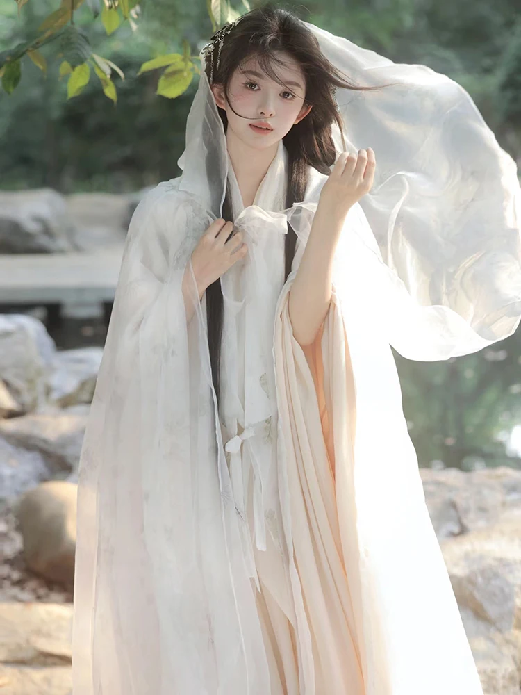 Xianqi Piaopiao Hanfu الإناث الكبار صور الأبيض تول هود عباءة أغنية الصنع النمط القديم فستان الصينية التقليدية