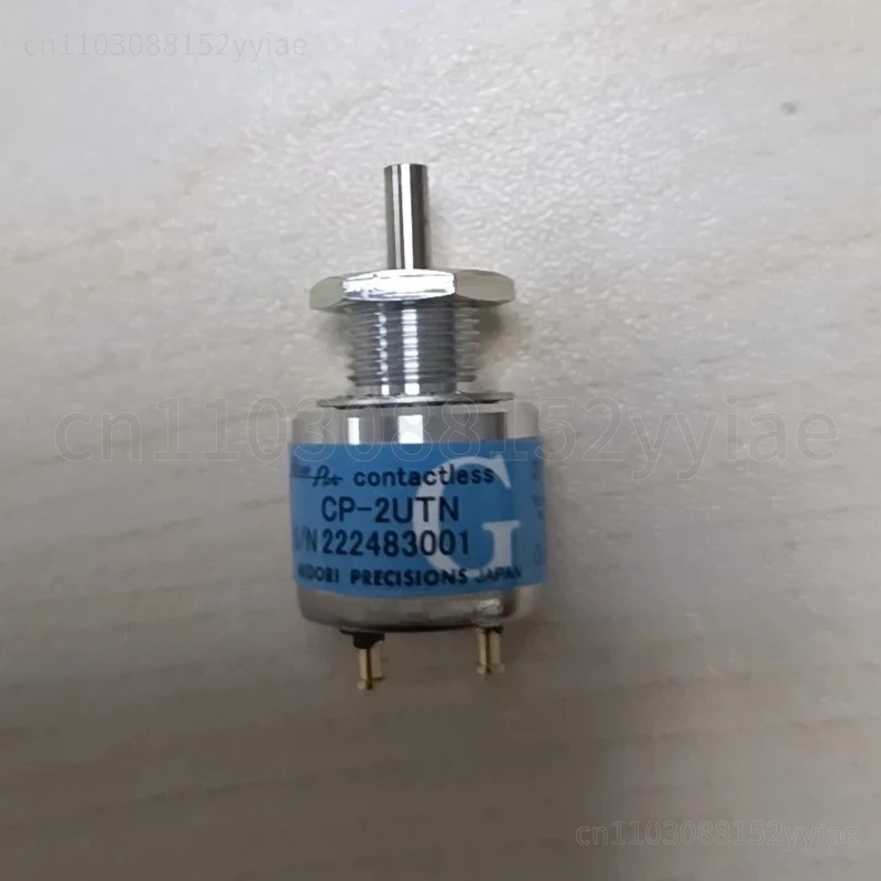 آلة لف مستشعر الجهد CP-2UN CP-2UTN هي نوع عزم دوران منخفض غير متصل