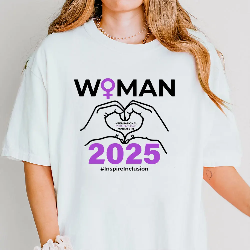 International Women's Day 2025 TShirt Women's Day Tee Inspire Inclusion Shirt March 8 T-Shirt Love Hands Tops Woman Day Gift