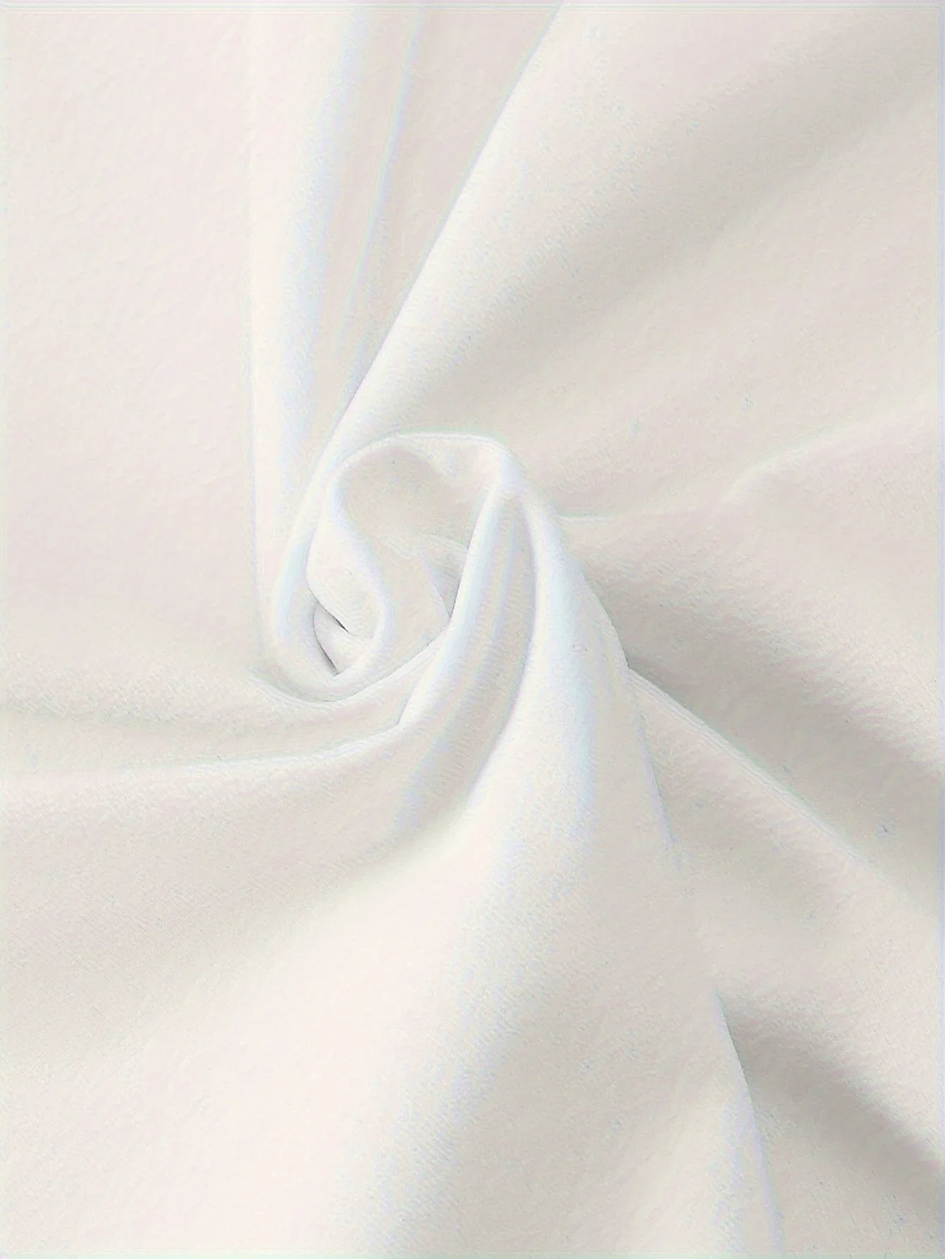 Einfaches, kurzärmliges T-Shirt mit Bärenmuster, lässiger und vielseitiger Stil, geeignet für den täglichen Gebrauch und Ausflüge von Frauen