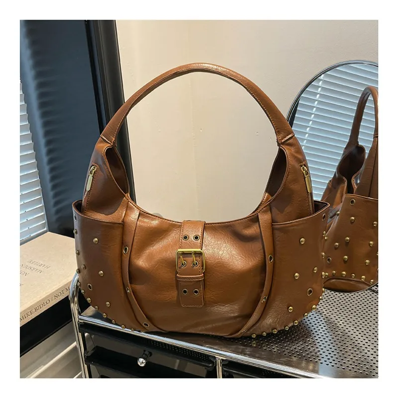 trendy-vintage-inspired-diaper-bag-for-women-designer-leather-crossbody-bag-elegant-large-capacity-luxury-stylish-messenger