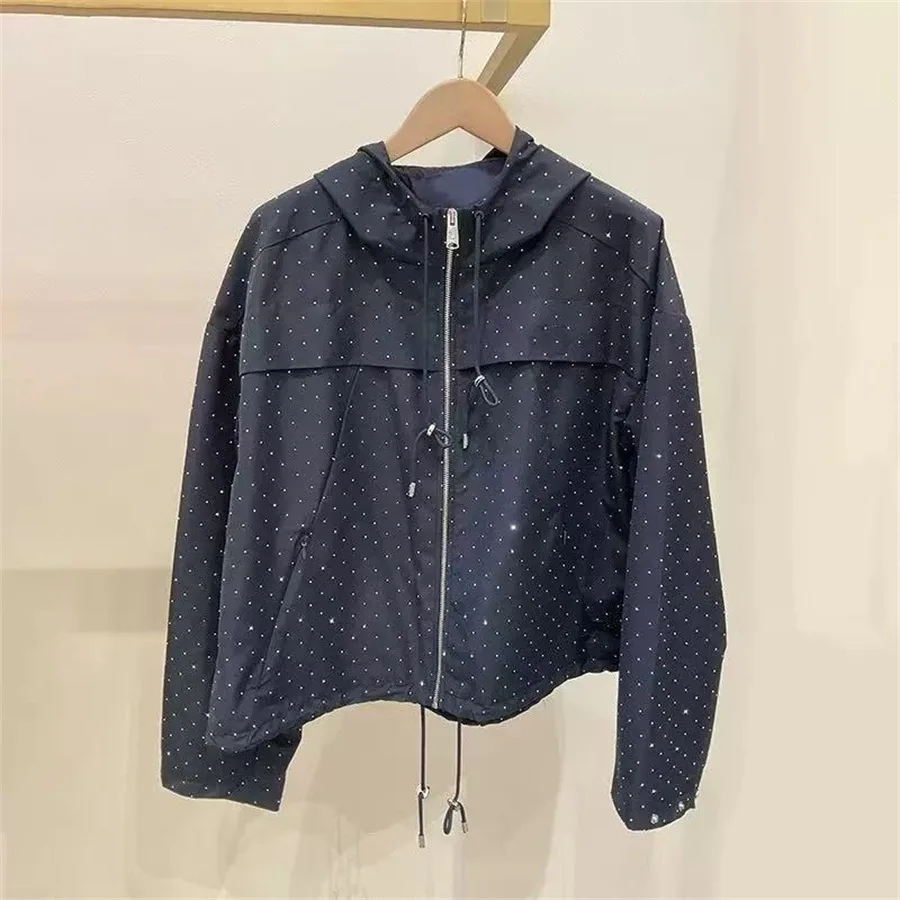 

【Gift Free】2026 Early Spring Loose Casual Rhinestone Hooded Drawstring Lightweight Jacket, Youthful Women Outerwear