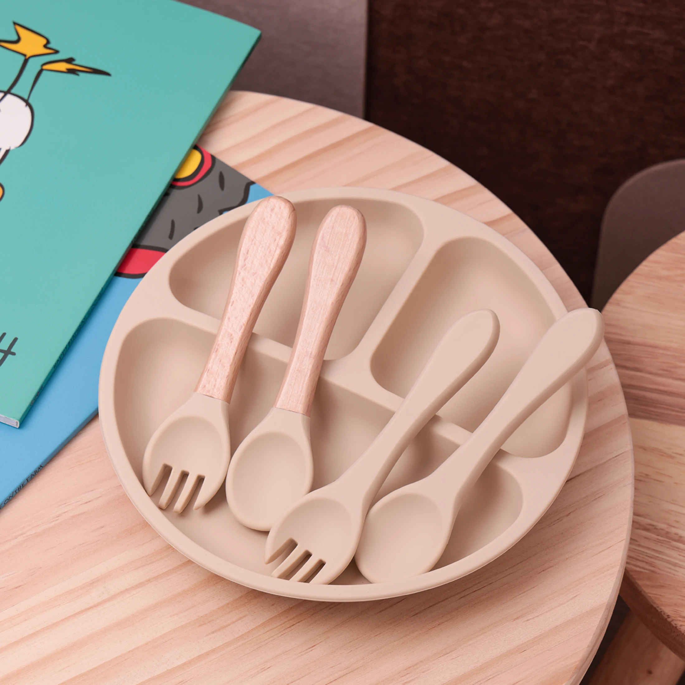 Color Kids 4PCS Silicone Baby Feeding Spoon Fork Set BPA Free Wood Handle Training Utensils For Infants Newborn Accessories