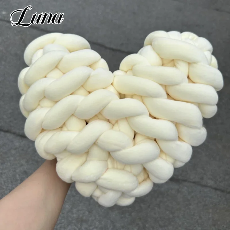 Heart Shaped Knot Pillow Nordic Style Handmade Woven Love Cushion Living Room Sofa Decoration PP Cotton Filled DIY Throw Pillows