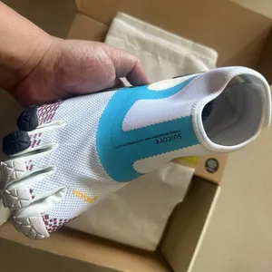 أحذية Suicoke-Vibram Five Fingers ، المشي لمسافات طويلة ، الرحلات ، في الهواء الطلق ، أحذية الجر الرطب ، Urban Park ، التسلق ، الأحمر ، الأبيض أفضل 8 أحذية رياضية Vibram Five Finger مبيعا - رقم 6