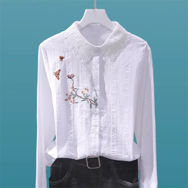 Lace Stitching Blouses Women's Shirt Polo Cotton Blous For Women Embroidered Blouse Temperament Thin Top Grace Female Shirts