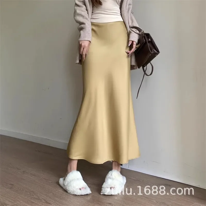 2025 Fashion Elegant Fishtail Long Skirt Sexy Satin Skirt Rayon Fabric Zipper Style High Waist  Fitted Vintage Style Summer