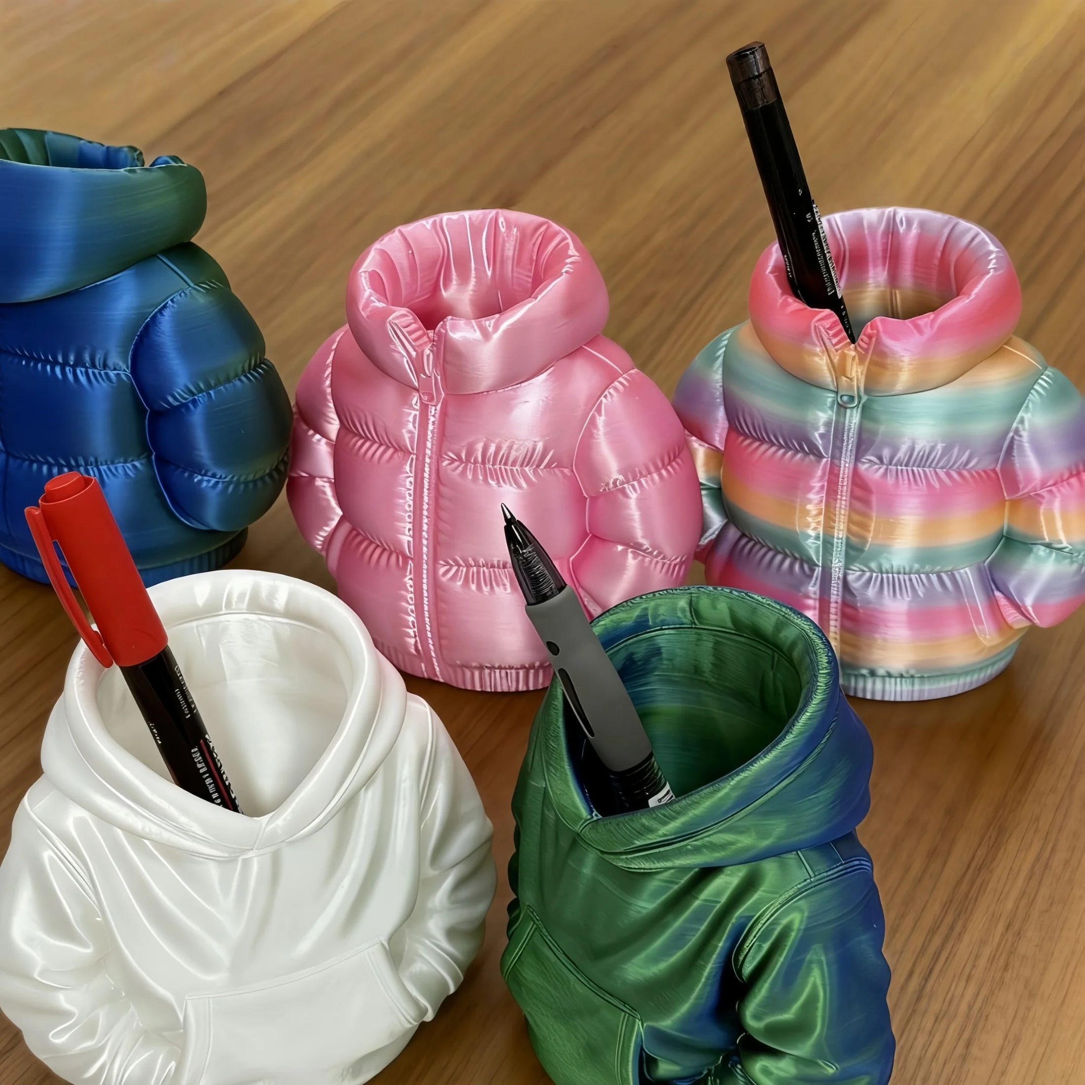 1 Pen Holder, 3D Printed Trendy Clothing Style Pen Holder, Creative down Jacket Hoodie Desktop Storage Holder, Personalized Office Stationery Decoration, Desk Storage Essentials