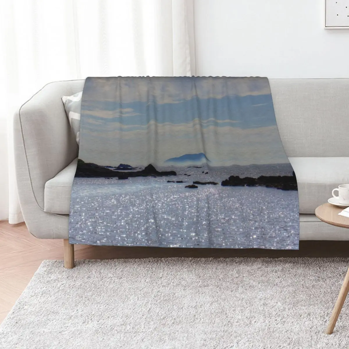 Ailsa Craig in Mist Throw Blanket for sofa Summer Beddings Soft Plush Plaid Thins Vintage Thin Blankets