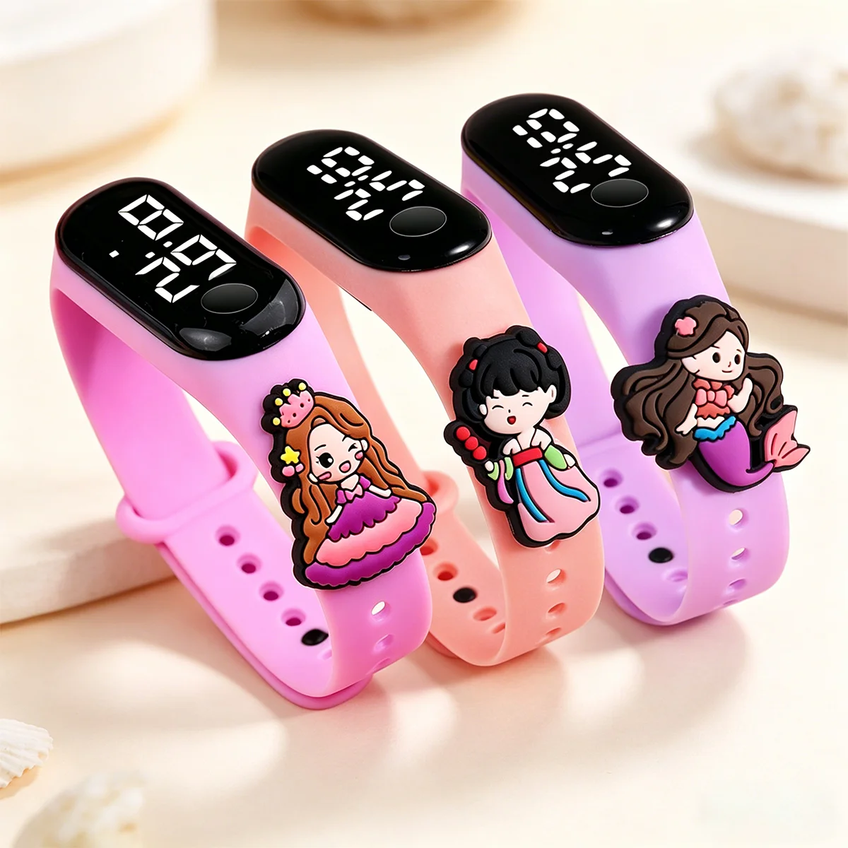 Girls' Cartoon Princess Electronic Watch, Children's Waterproof LED Touch Screen Bracelet Watch, Cute Cartoon Character Electron