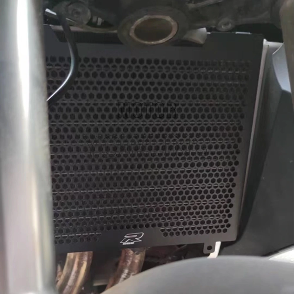 

Motorcycle Radiator Grille Guard Protector Cover For Benelli BN302/BN302S/BJ300GS/TNT249S/TNT300 /302R/252R STELS ATV 300 RKX300