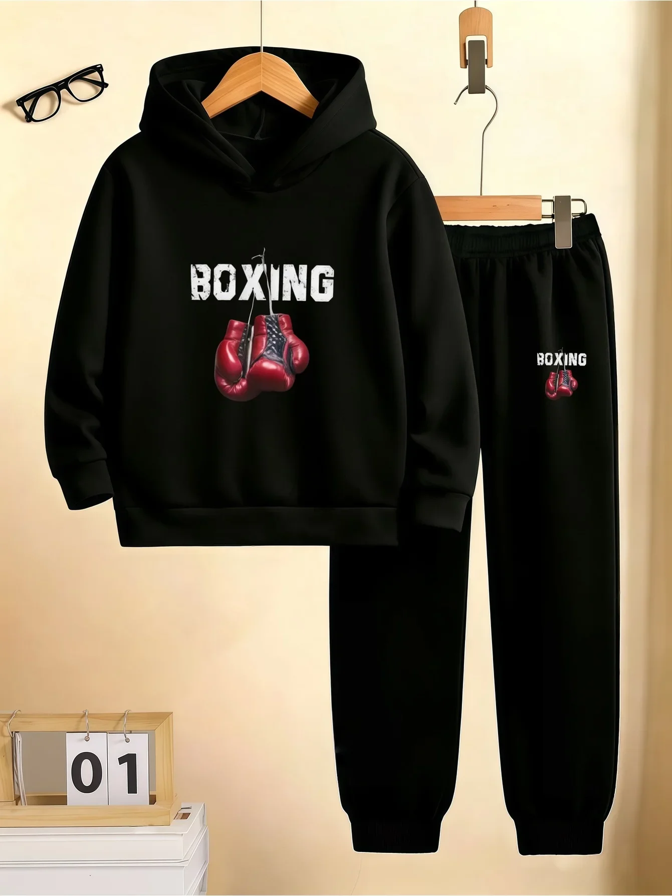BOXING Distressed Font Print Boys' Hooded Sweatshirt Set - Regular Fit Featuring a Fun Red Boxing Glove Sporty Element