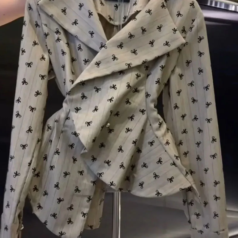 

Ladies' New Irregular Long-Sleeved Butterfly Shirt Spring Autumn New Fashion Waist Slim Chic V-Neck Fashion Casual Workplace Top