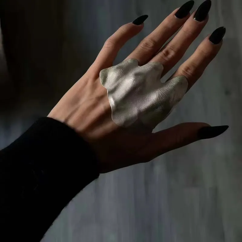 Exaggerated Metal Irregular Pleated Joint Ring, Unisex