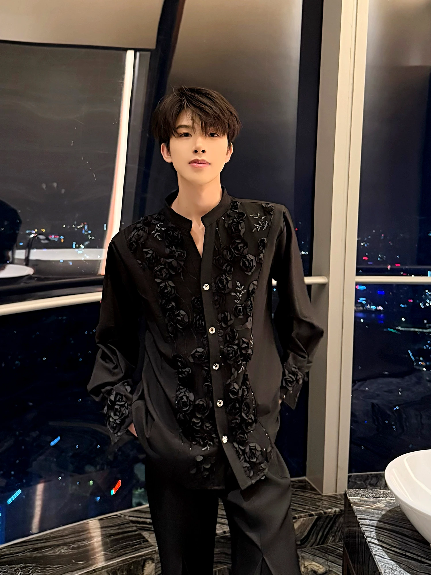 2025 New Heavy Industry Embroidery Design Sense Black Long-sleeved Shirt Men's Trend Handsome Loose Casual Shirt