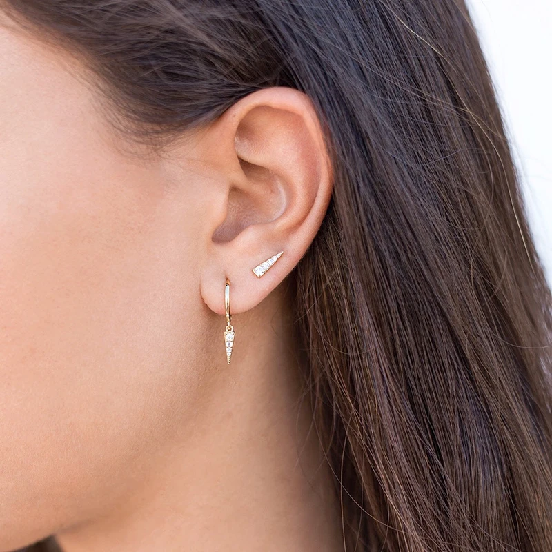 925 Sterling Silver Needle Metal Rivet Pendnat Hoop Earrings For Women Punk Hip Hop Personality Crystal Earrings Fashion Jewelry