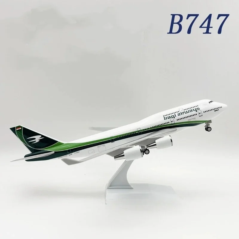 

Модель самолета из смолы 30 см, масштаб 1/250, игрушка-самолет B747 Iraq Airways, литая модель с колесами и подставкой, подарок для детей