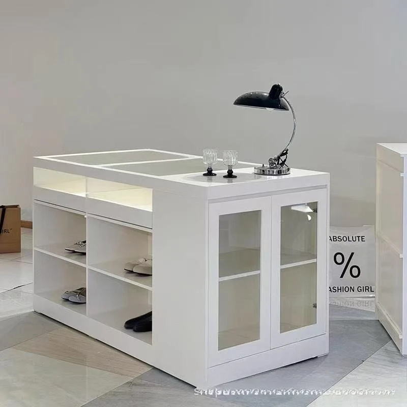 Checkout page Glass Display Counter Bar Women's Clothing Counter Jewelry Ornament Showcase Display