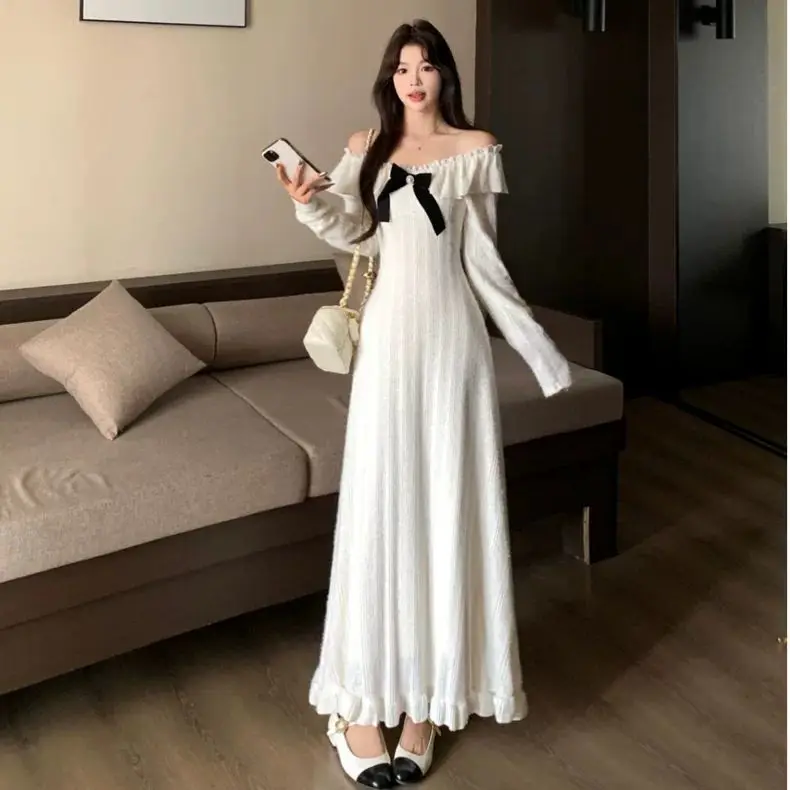 暖かさエレガントな女性の秋/冬フリース裏地付き厚みのあるスカートフレンチメイドスタイルレースドレススリムインナーロングドレスTS725