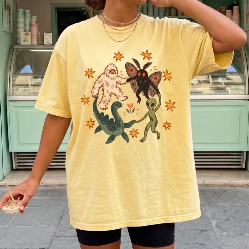 Women's Daily Casual Cotton Clothing, Printed Short Sleeved Shirts, Fun Printed T-shirts, Moths, Aliens, Loch Ness Monster