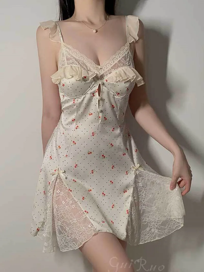 New pink polka dot lace print deep carved pearl button back silk suspender chest pad, nightgown home set montage  4910 M882