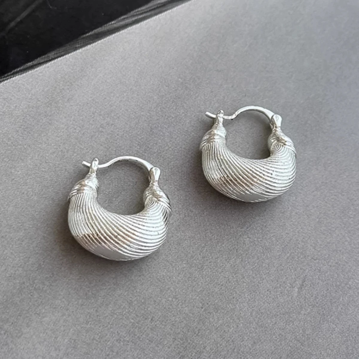 925 Sterling Silver New Style Creativity Design Texture Hoop Earrings For Women INS Fashion Trendy Ear Accessories Gifts