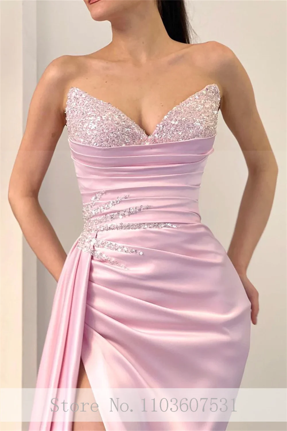 Rosa von der Schulter Satin plissiert Ballkleid für Frauen Perlen Pailletten Meerjungfrau Gericht Seite Split Prom Party Kleid Roben de Soirée