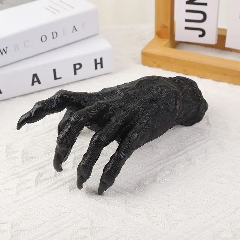 *uu. Devil's Hand Halloween Decoration Wall Hanging Devil Eye Witch's Hand Ornaments Tattoo Shop Bar Wall Decoration