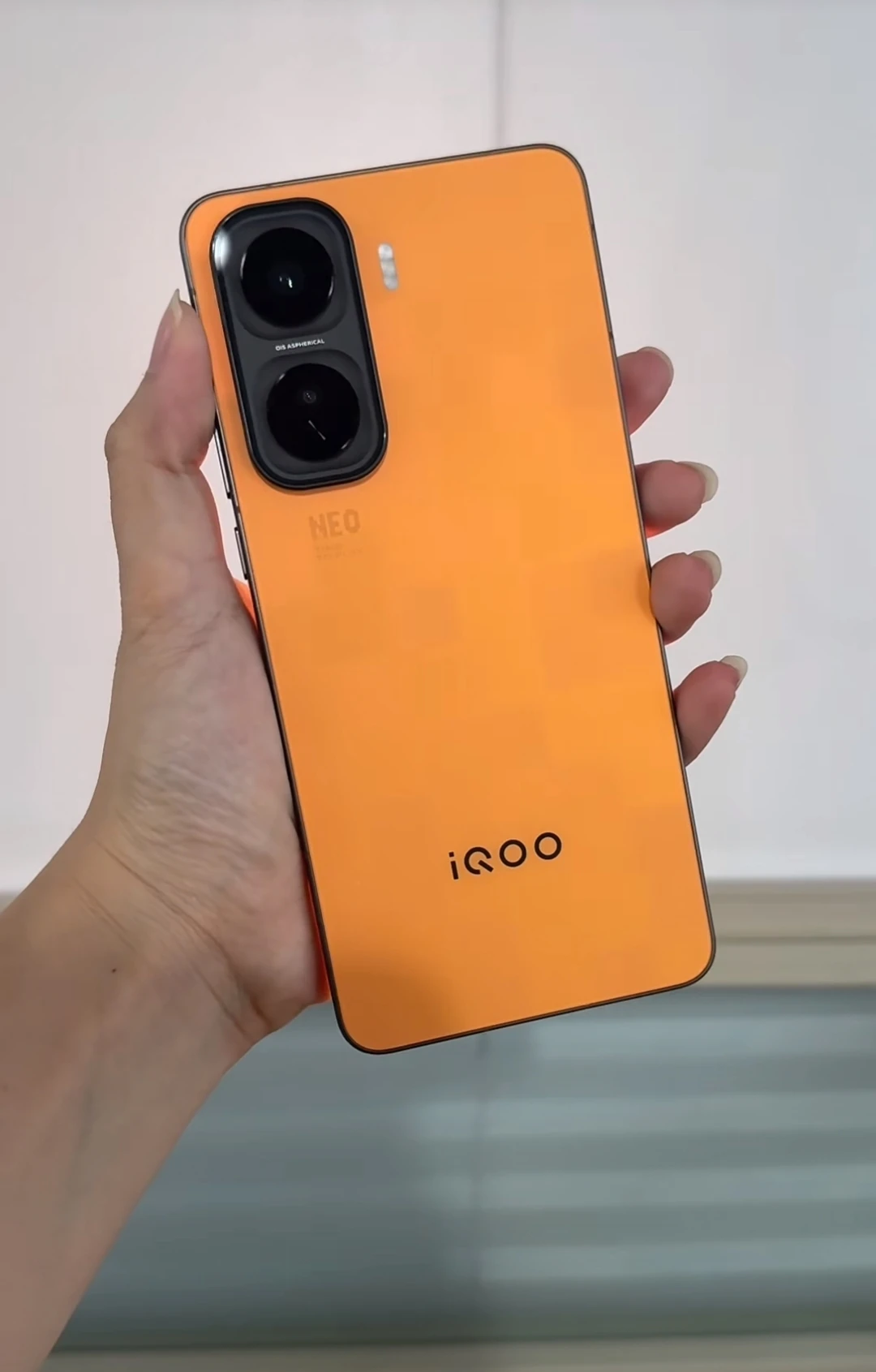 هاتف جوجل الجديد IQOO Neo11 5G