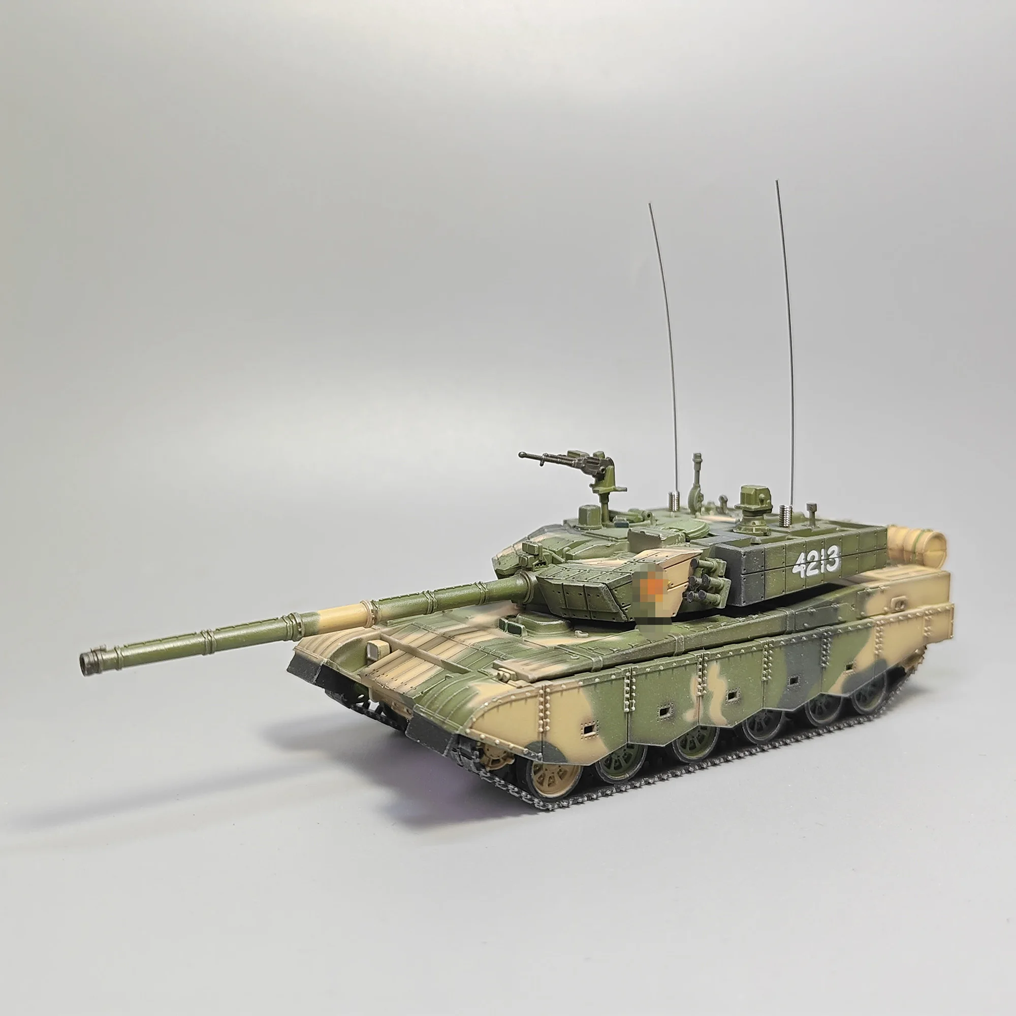 

Die cast China 99a Main Battle Tank Alloy Plastic Model 1:72 Scale Toy Gift Collection Simulation Display Decoration Men's Gifts