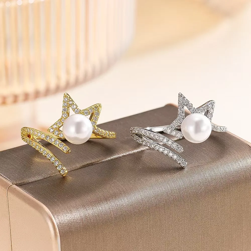 New small-niche versatile stylish temperament micro-set rhinestone adjustable open star-shaped ring for women.