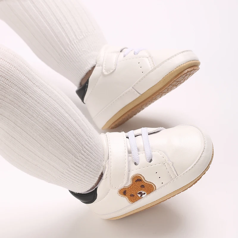 Spring and Autumn Baby Cute Little Bear Pattern First Walker Shoes 0-12 Months Soft Sole Anti-Slip Walking Shoes
