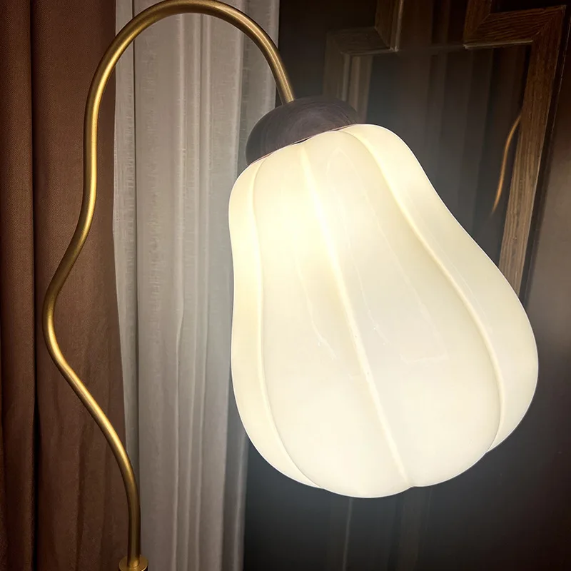 Floor lamp living room sofa medieval decoration atmosphere fishing lamp Japanese desk lamp reading lamp