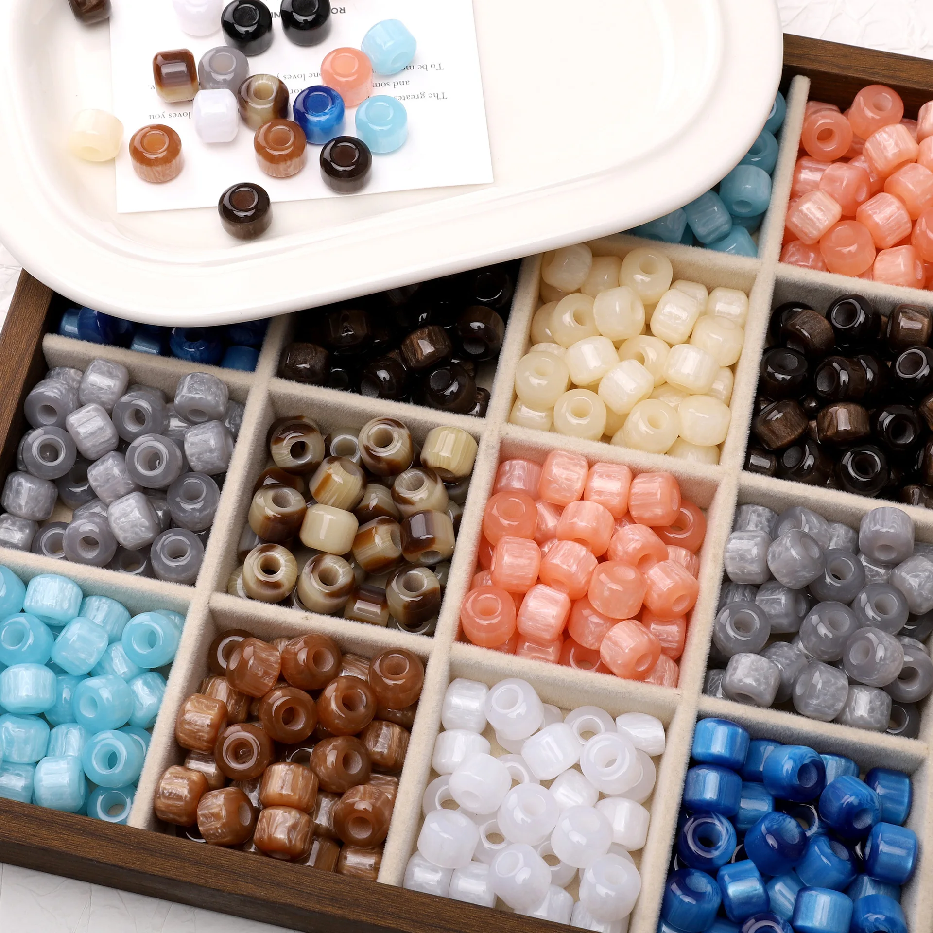 

10pcs/lot Large Hole Resin Beads DIY Beads Hand String Phone Chain Rope Buckle Clothing Shoe Buckle Beads Decorative Hand Beads