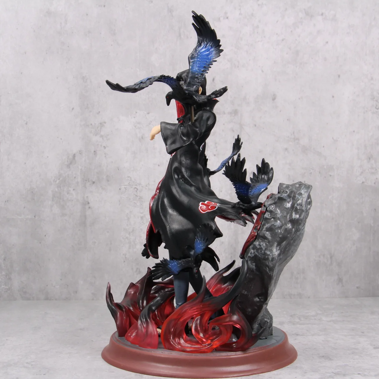 Naruto Crow Hall Itachi GK Uchiha Itachi Statue Anime Model Ornaments Hand-made Collection Gift