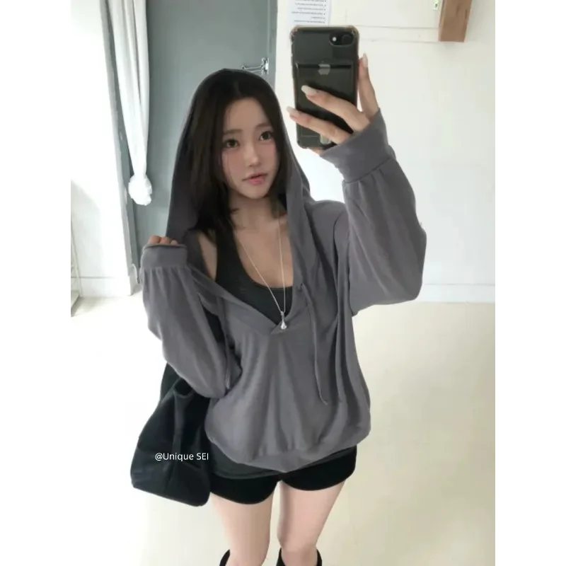 V-neck Loose Casual Hooded Long-sleeved T-shirt Women 2026 Autumn New High Street Solid Color All-match Pleated Drawstring Tops
