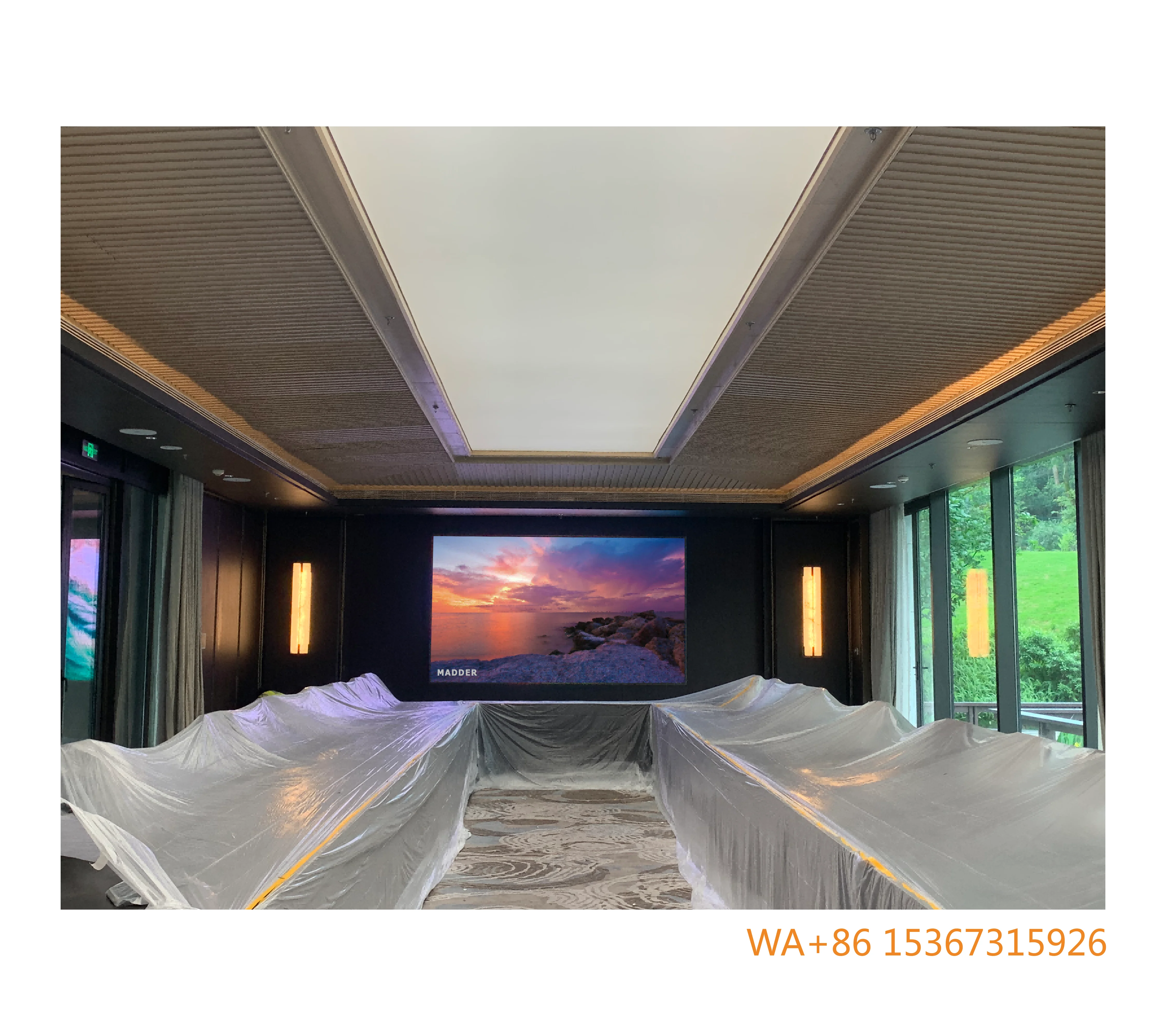 

P1.86 Portable LED Screen Easy Installation Display for Intelligent Road Monitoring