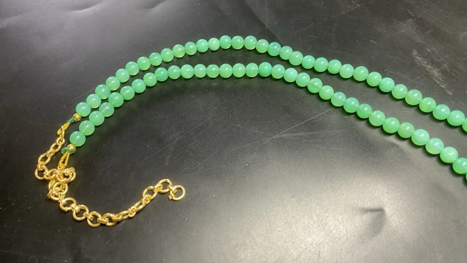 

Natural Australian Chrysoprase Round Plain Smooth Beads Necklace,18 Inches,6mm